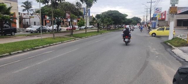 Moradores da Avenida Fraga Maia pedem instalação de semáforos e mais fiscalização no trânsito