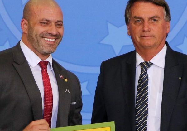 Bolsonaro concedeu indulto a Silveira antes de parecer jurídico do Planalto, diz Jornal