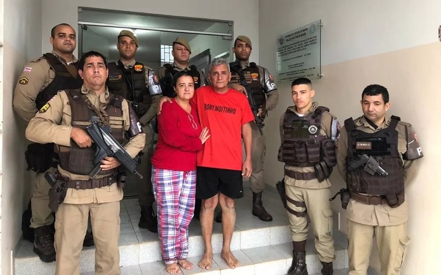 Após serem mantidos reféns, prefeito de Iguaí, esposa e funcionários são libertados