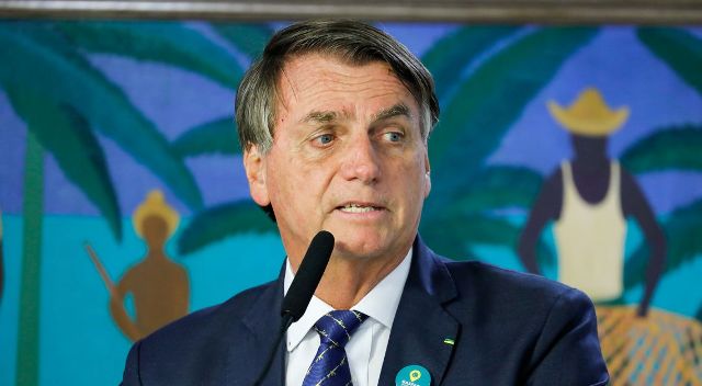 Presidente diz que vai propor à Câmara CPI para investigar Petrobras