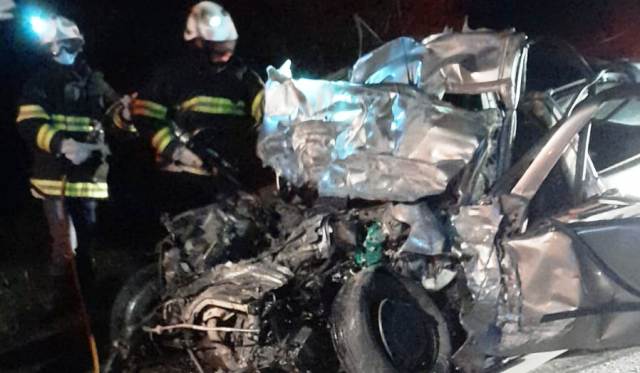 5 pessoas da mesma família morrem em acidente na BR-324 em Tanquinho