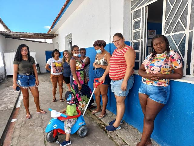 Moradores do bairro Serraria Brasil protestam contra fechamento de unidade de saúde