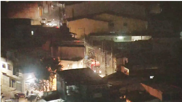 iatura do Corpo de Bombeiros atende chamado sobre queda de helicóptero na capital paulista 