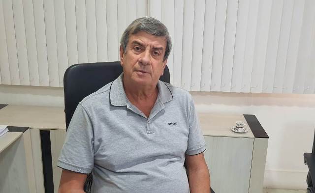 Após secretário de Governo pedir exoneração, prefeito aguarda posicionamento de Marcelo Britto