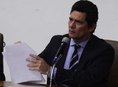 Justiça recolhe material de campanha de Sérgio Moro e Paulo Roberto Martins