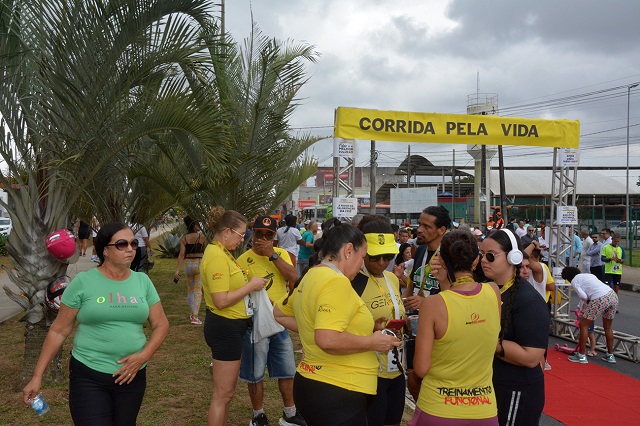 Corrida Pela Vida reúne mais de 400 participantes na avenida Noide Cerqueira