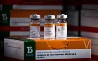 Ministério da Saúde distribui cerca de 1 milhão de vacinas contra a covid-19