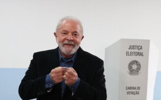 A 3 dias do segundo turno, Lula completa hoje 77 anos