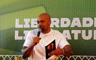 Rapper MV Bill participa de abertura da Flica 2022
