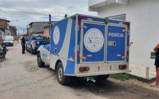 Pedreiro é assassinado dentro de residência no bairro Queimadinha
