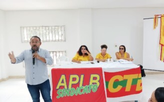 Vereador questiona aumento de servidores temporários no município em ano eleitoral