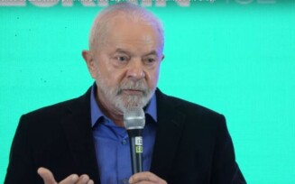 Lula conversa por telefone com Biden, Macron e Sánchez