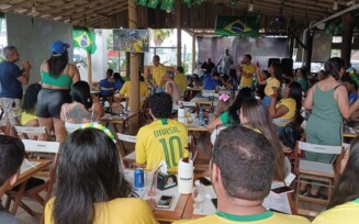 Feirenses lamentam derrota do Brasil na Copa do Mundo