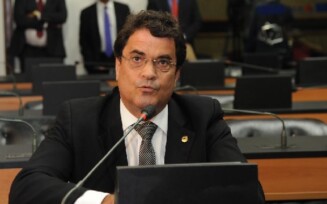 Empossados secretários estaduais, Ângelo Almeida e Osni escolhem receber salário como deputados; entenda