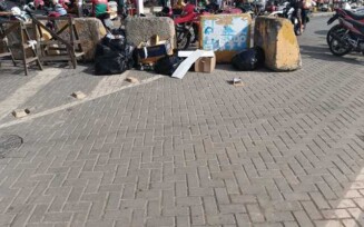 Comerciantes pedem desbloqueio da Rua Marechal Deodoro no centro da cidade
