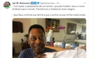 Bolsonaro lamenta morte de Pelé