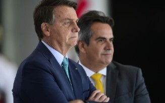 Bolsonaro exonera Ciro Nogueira da Casa Civil