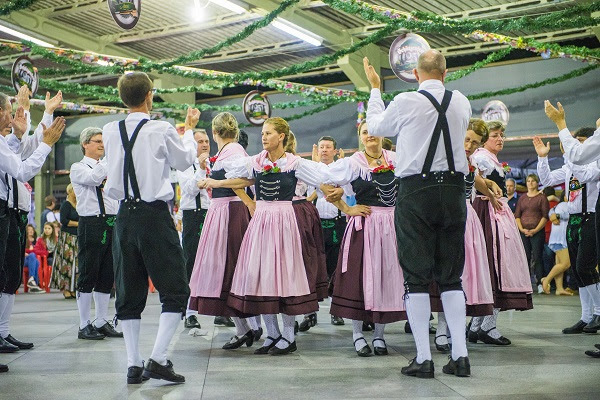 Typische Feste wie das Schützenfest, die die von deutschen Einwanderern mitgebrachte Tradition wieder aufleben lassen.  Foto Chan