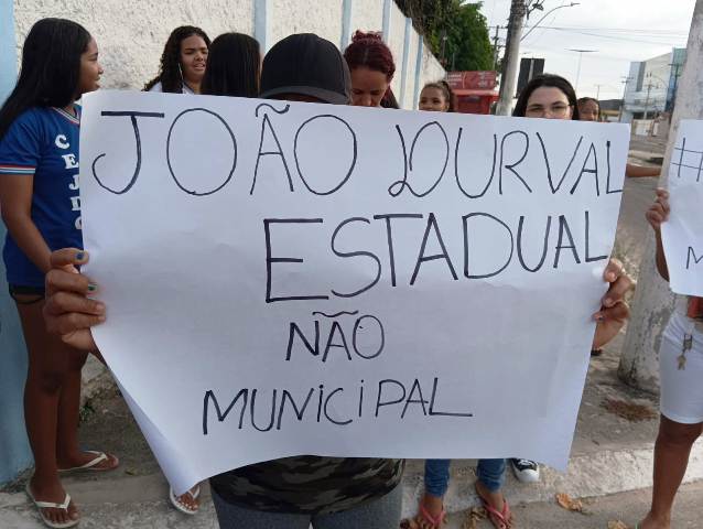 Manifestação Colégio João Durval_Foto Paulo José_Acorda Cidade