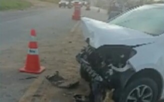 Homem morre e três pessoas ficam feridas após colisão entre veículos em rodovia no recôncavo da Bahia