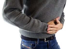 Constipação Intestinal: entenda os sintomas, as causas e os riscos