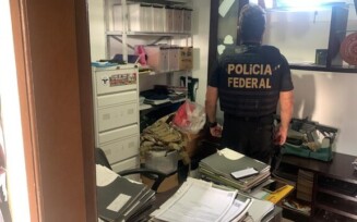 PF deflagra a Operação Telecinese, para reprimir documentação falsa em processos de posse e porte de arma de fogo