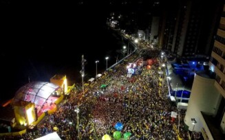 Salvador - fotos aéreas do Carnaval no Farol da Barra (Valter Pontes/Secom Salvador)