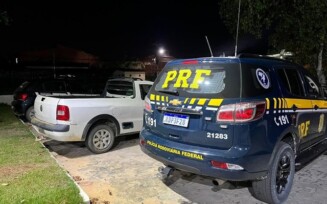 Carro roubado há mais de 10 anos é recuperado pela PRF em Alagoinhas