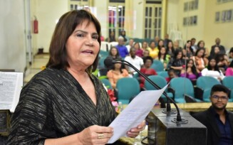 Eremita Mota responde acusações e alega etarismo e misoginia na Câmara Municipal de Feira de Santana