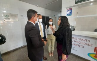 Vereadores fazem visita de surpresa a unidades municipais de saúde e constata denúncias