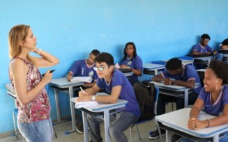 16,2% das escolas oferecem ensino integral na Bahia