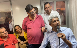 Jerônimo Rodrigues diz que anunciará divisão de cargos em órgãos do Estado nos municípios baianos