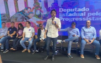 Aclamado presidente do PP baiano, Mário Júnior faz discurso com indiretas a Ronaldo Carletto