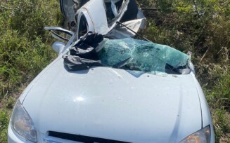 Trágico acidente na Estrada do Feijão tira a vida de condutor e deixa namorada ferida