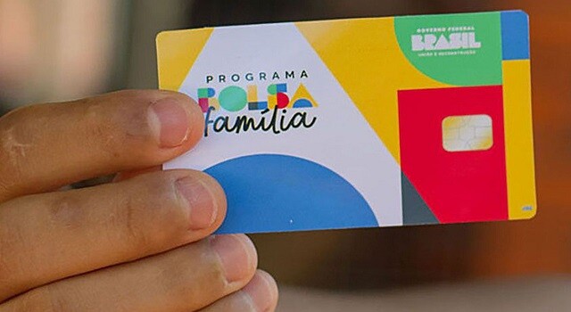 Brasília (DF) -- Novo cartão Bolsa Família 2023. Foto: MDAS/Divulgação