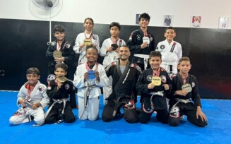 Atletas de Riachão do Jacuípe conquistam 14 medalhas no Mundial de Jiu Jitsu da FIJJD