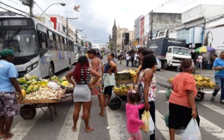 “Queremos respeito com os ambulantes”, diz vereador após prefeito vetar projeto que proíbe ações do Rapa