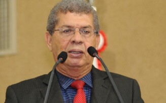 Com viagem de Adolfo Menezes, Zé Raimundo assume presidência da AL-BA durante recesso