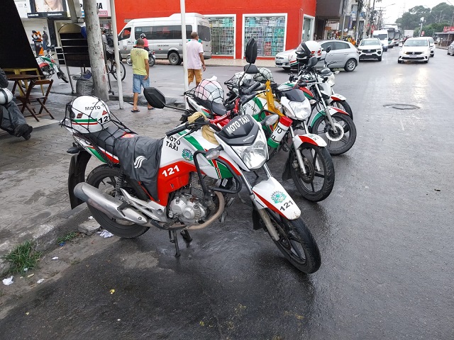 Mototaxistas de Feira de Santana
