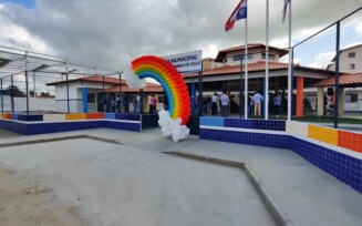 Inauguração de Escola