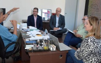 Expansão do sinal 5G em Feira de Santana é discutida em reunião na Prefeitura