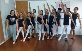 Através do projeto "A dança salva vidas", instituição busca doações para ajudar cerca de 350 famílias