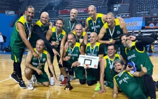 Jogador feirense vence XVl Campeonato Mundial Maxibasketball na Argentina