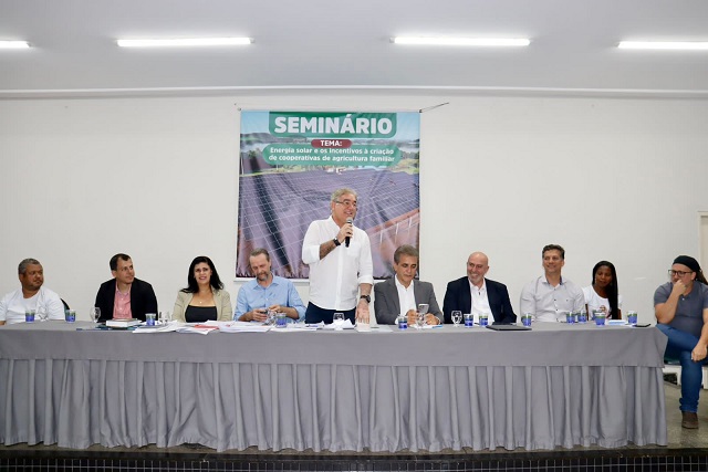 Deputado federal propõe instalação de energia solar no Centro de Abastecimento e feiras livres em Feira de Santana