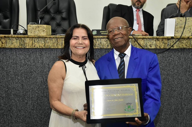 Radialista Silvério Silva é o mais novo Cidadão Feirense