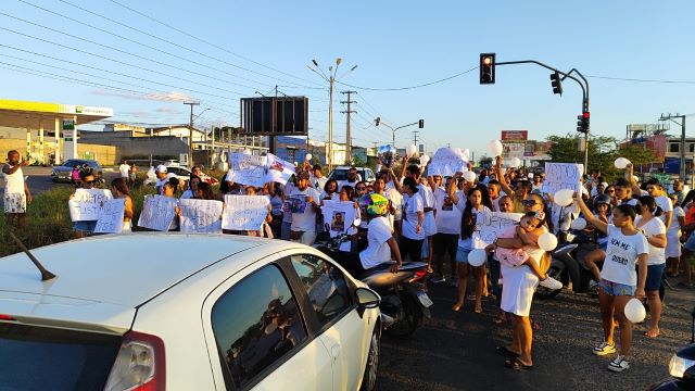 Manifestação no Anel de Contorno é marcada por pedidos de justiça pela morte de metalúrgico assassinado após acidente