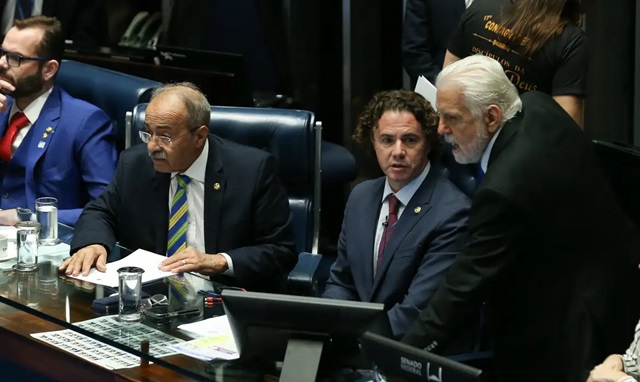 Senado aprova mudanças no registro de agrotóxicos ft Lula Marques ag brasil