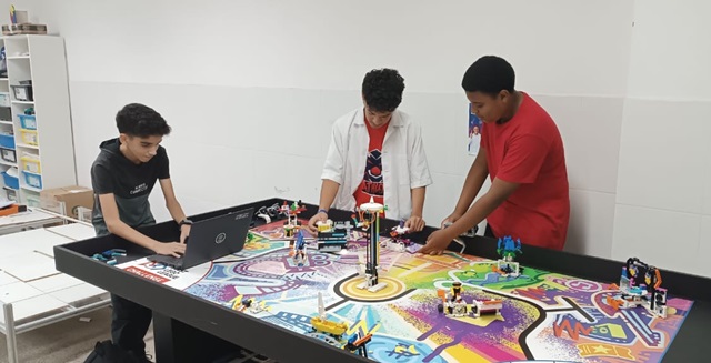 Jovens feirenses disputam neste fim de semana a First Lego League ft paulo josé acorda cidade3