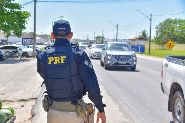 Operação Natal 2023: PRF divulga dados obtidos na Bahia e faz alerta para as infrações no trânsito