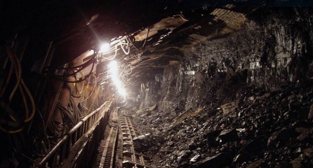 Acidente em mina de carvão deixa 10 mortos
